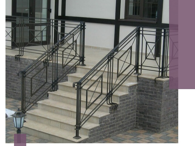 Перила для крыльца в Кимовске — монтаж, изготовление и установка