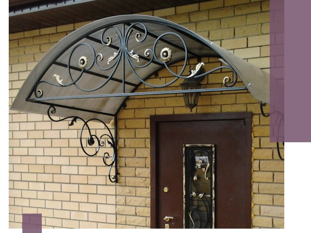 Изготовление козырьков из металла под ключ в Кимовске