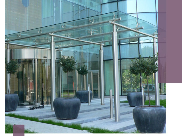 Навесы из стекла на заказ в Кимовске — монтаж и установка