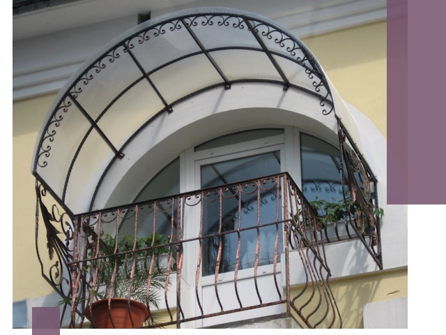 Козырьки над балконом в Кимовске — изготовление и монтаж